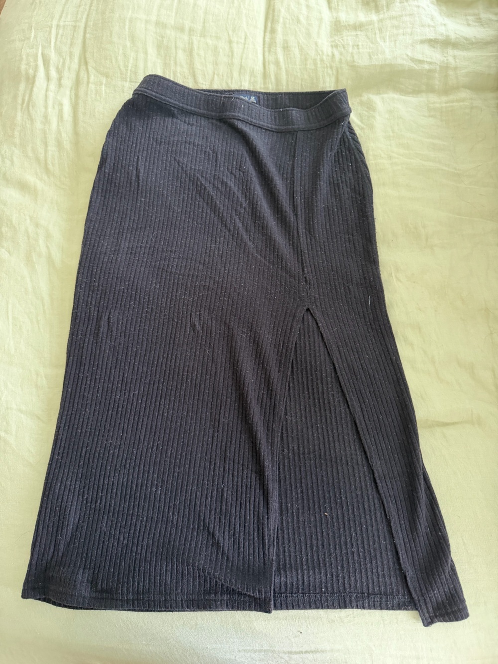 Abercrombie & Fitch Black Ribbed Knit Skirt